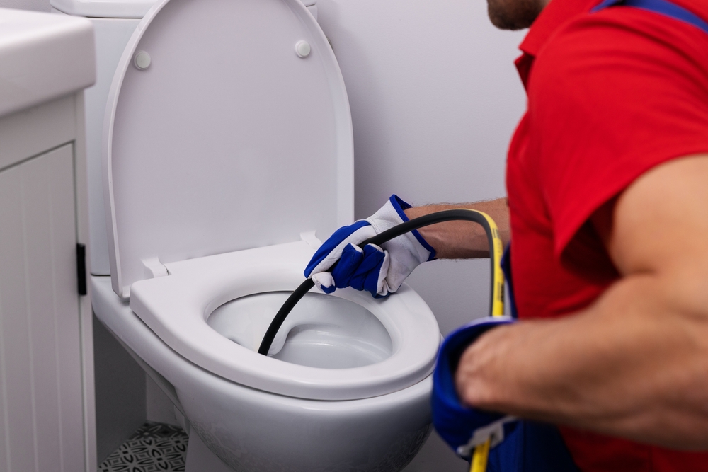Read more about the article Fix Your Toilet Fast with These Easy Tips